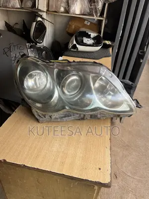 Mark X 2008 Headlight