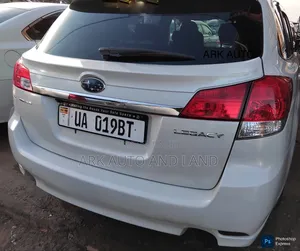 Subaru Outback 2012 White
