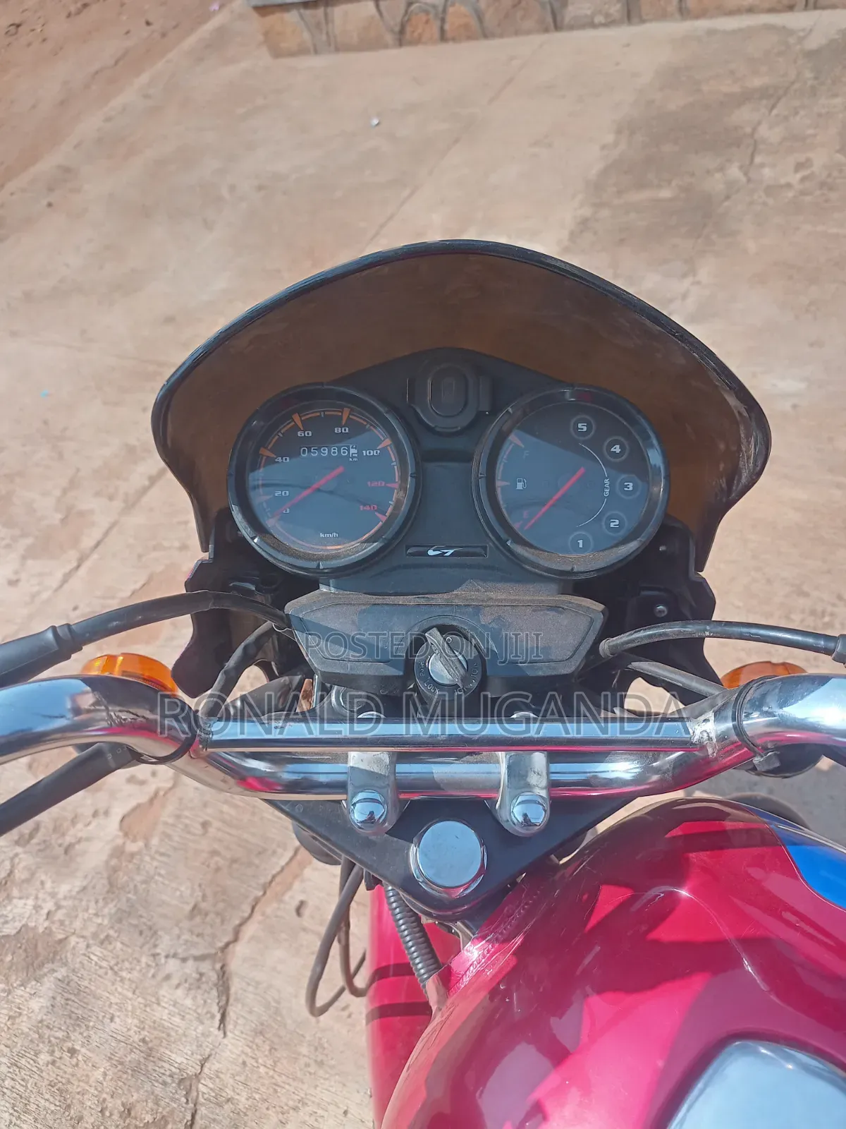 Bajaj CT 125X 2025 Red