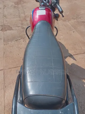 Bajaj CT 125X 2025 Red