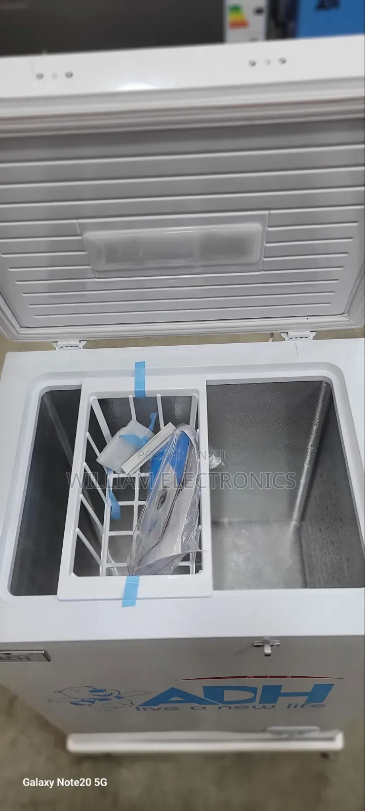 ADH 130litres Defrost Chest/Deep Freezer