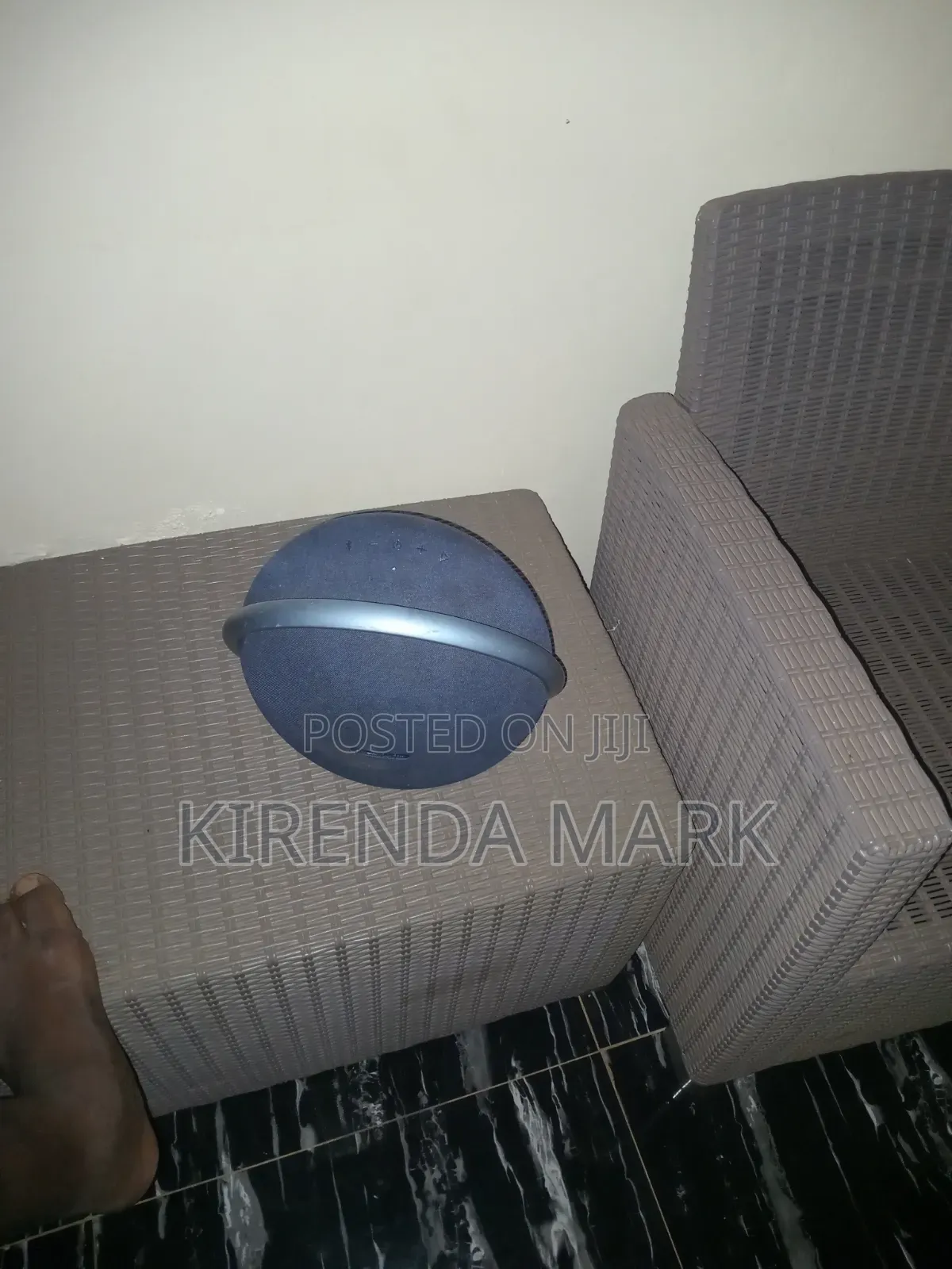Studio8 Speaker