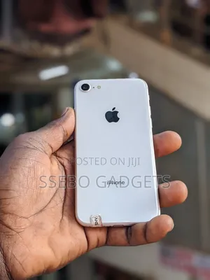 Apple iPhone 8 64 GB White