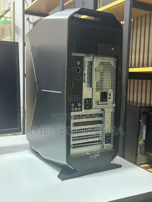 New Dell Alienware Aurora R12 16GB Intel Core i7 SSD 1T