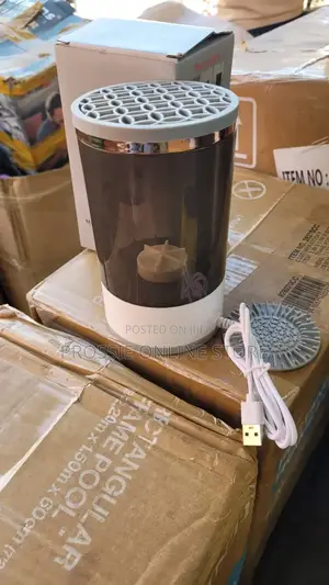 Makeup Brush Cleaner