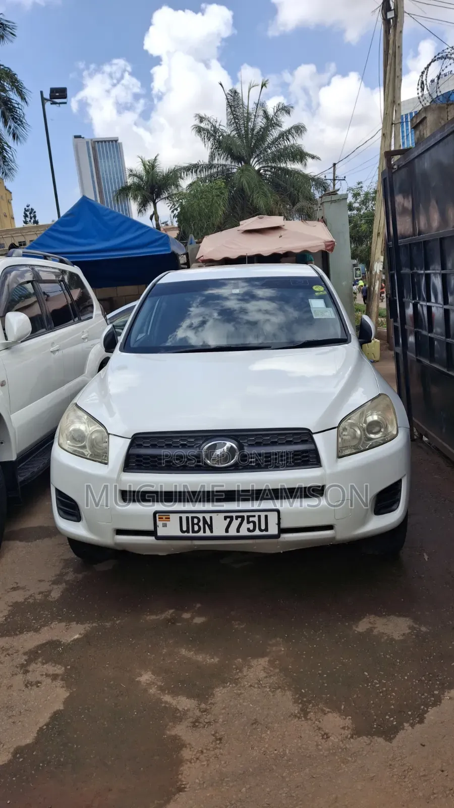 Toyota RAV4 2011 White