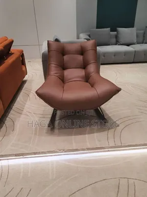 360 Studio Chair