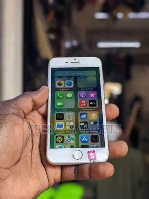 Apple iPhone 8 64 GB White