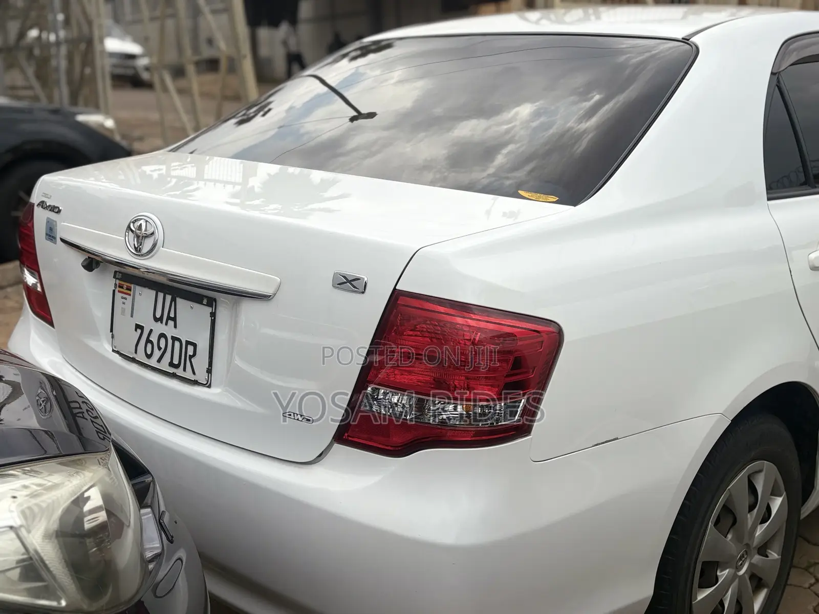 Toyota Axio 1.5 X 4WD 2011 White