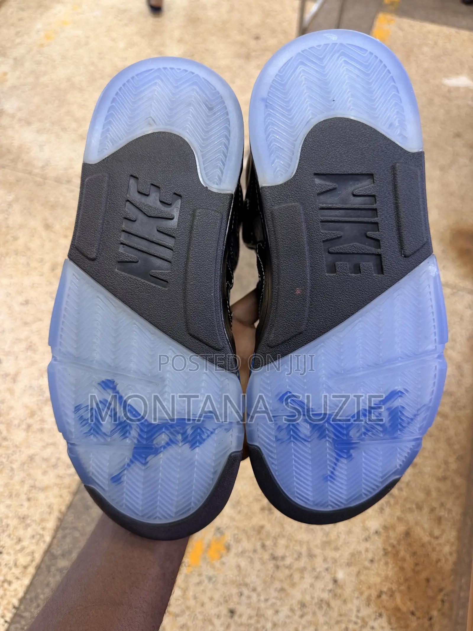 Jordan 5 Awake
