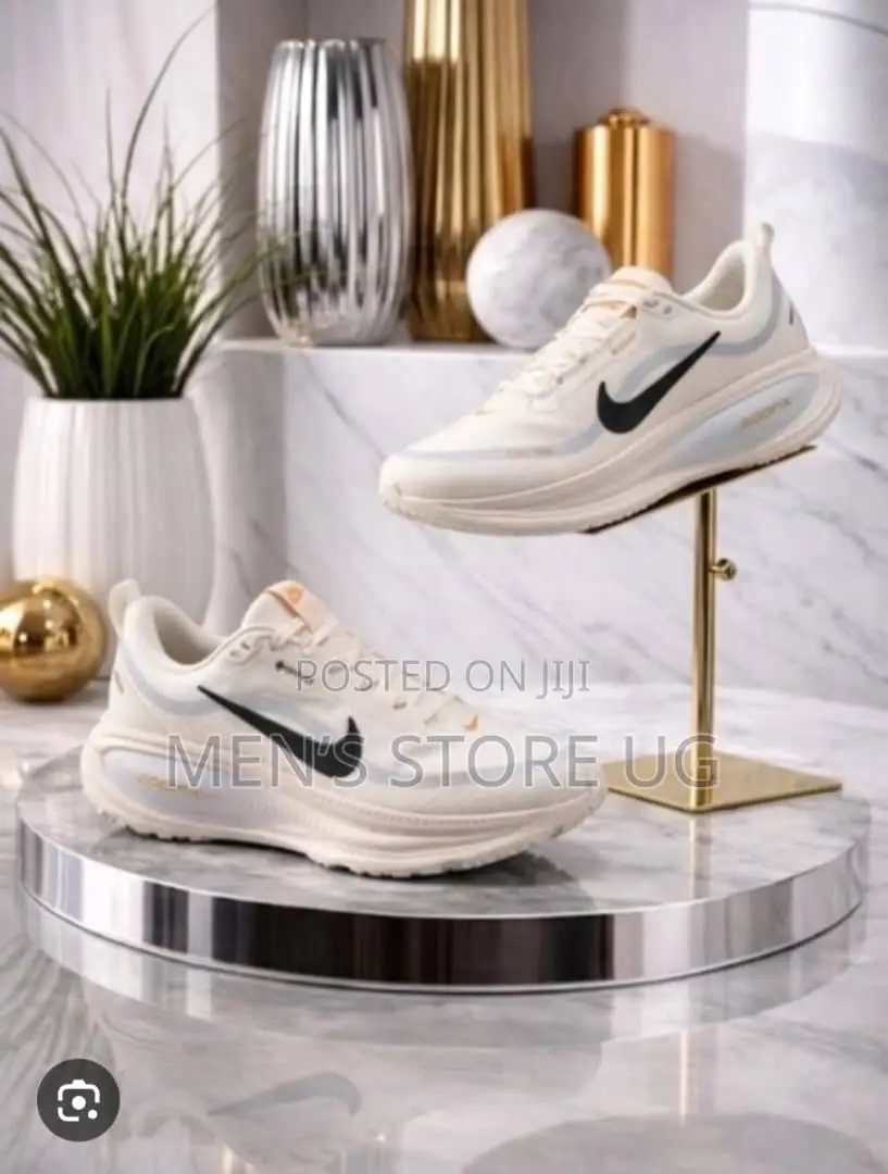 Nike Vomero 18 Gore-Tex