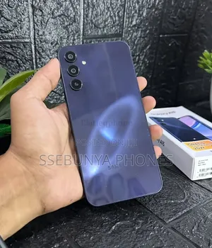 New Samsung Galaxy A15 5G 256 GB Black