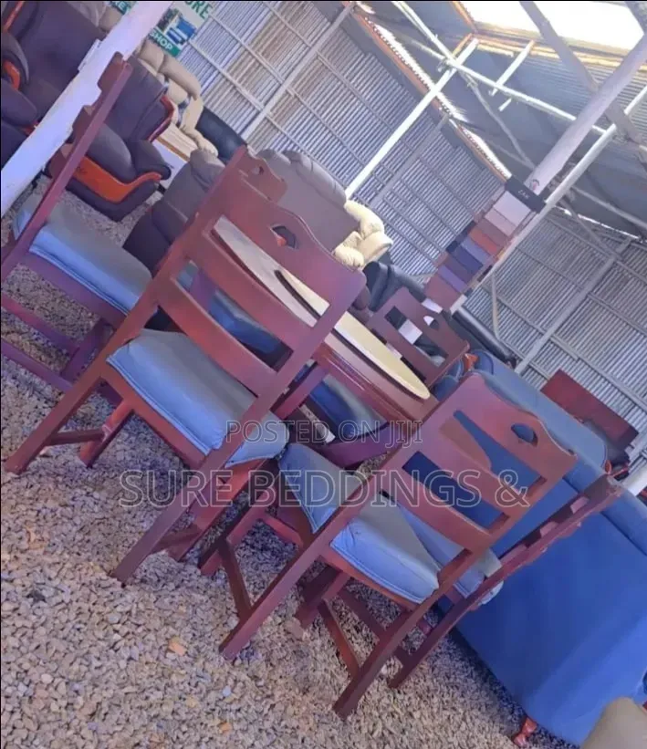 6 Sitters Dinning Table