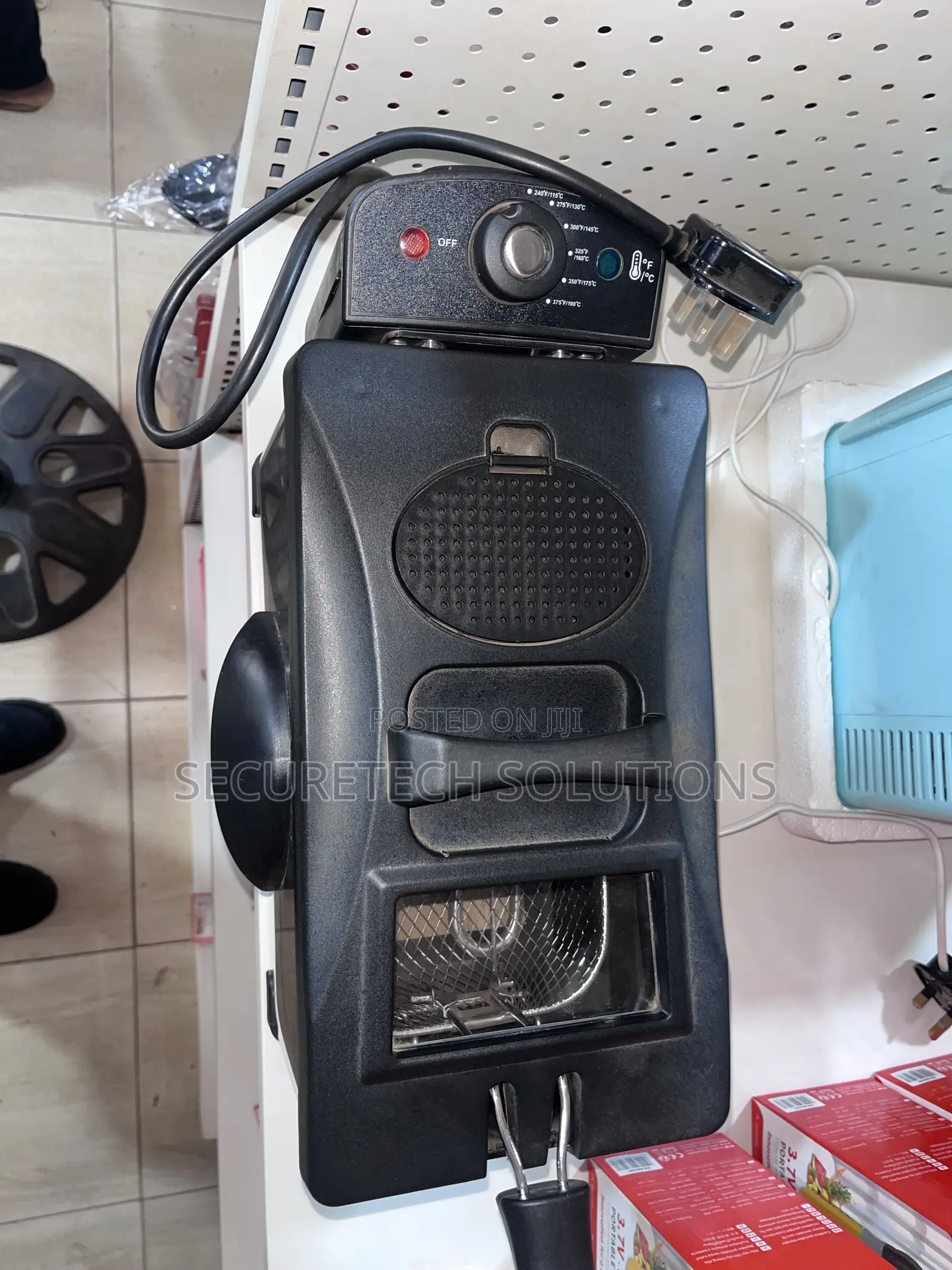 Decakila 3.0 Litres Deep Fryer, 2000 Watt, KEEC056M