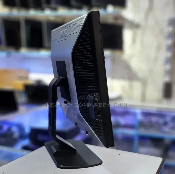 19"square Dell Monitor