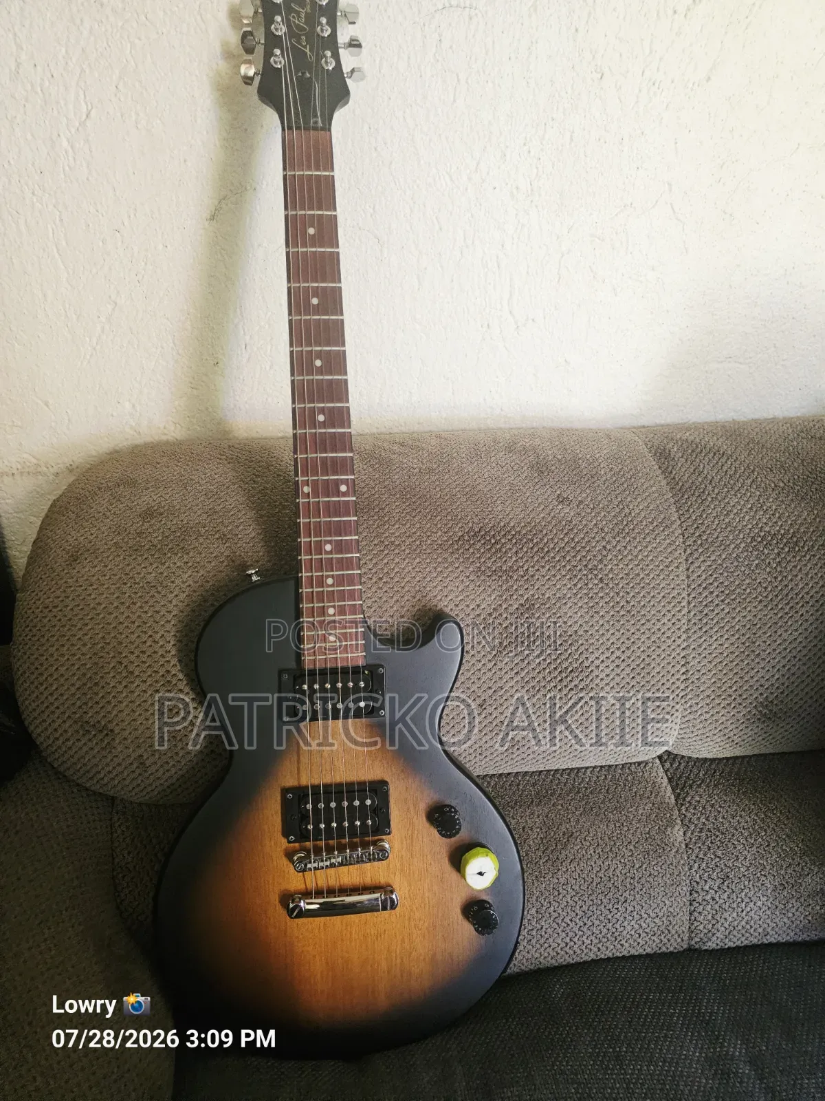 Collection:Epiphone Les Paul Electric Guitars