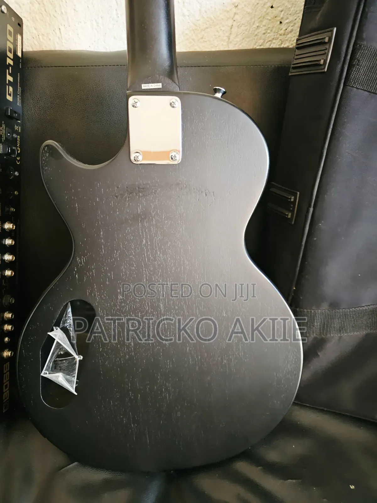 Collection:Epiphone Les Paul Electric Guitars