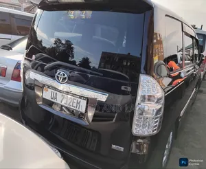 Toyota Noah 2012 Purple
