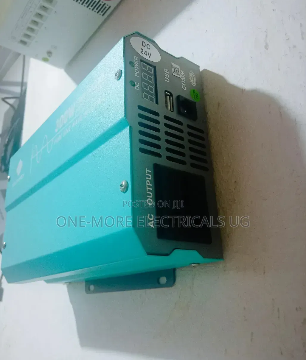 Pure Sine Wave Backup Inverter 300w/12volts
