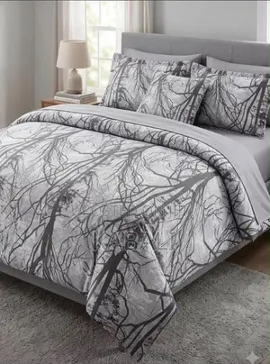 Bed Carvers