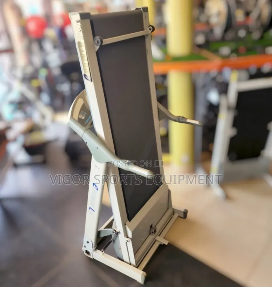 E Power Treadmill