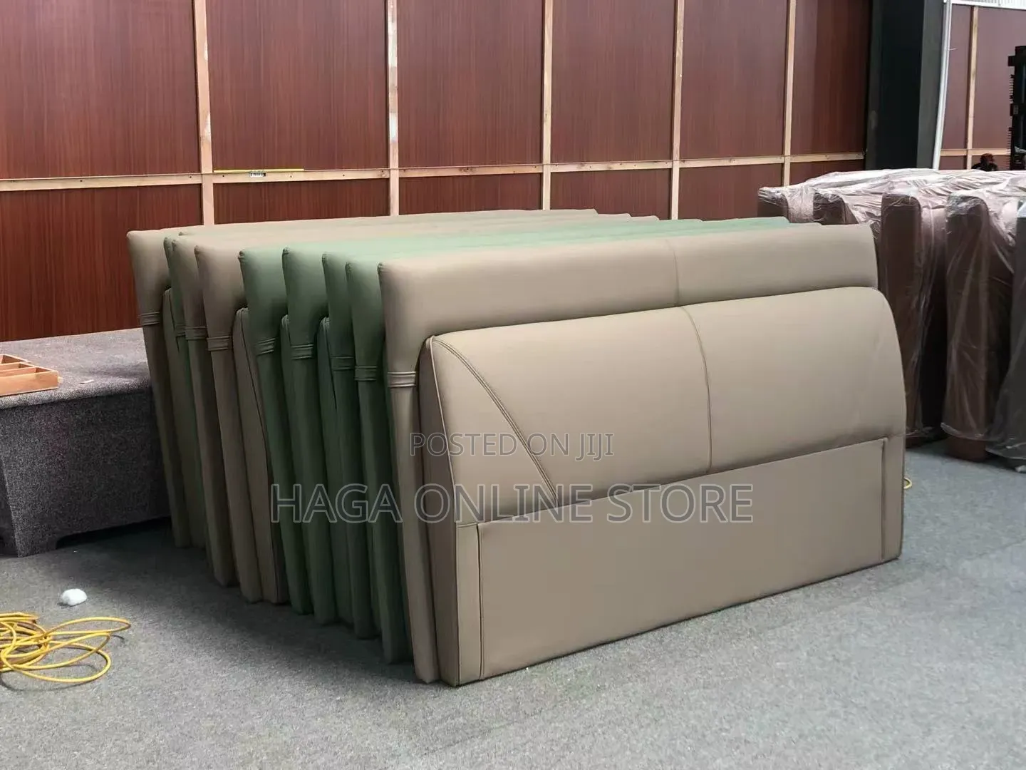 1.8*200cm Bed