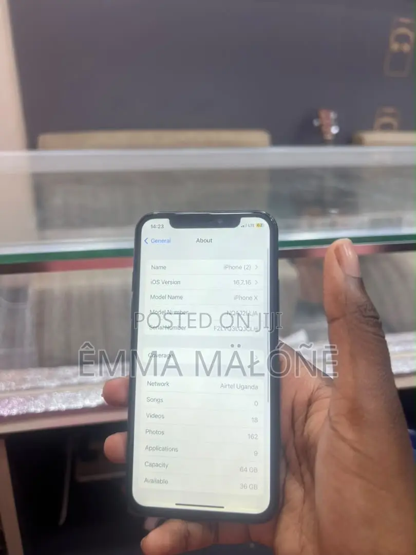 Apple iPhone X 64 GB Black