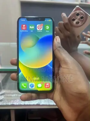 Apple iPhone X 64 GB Black