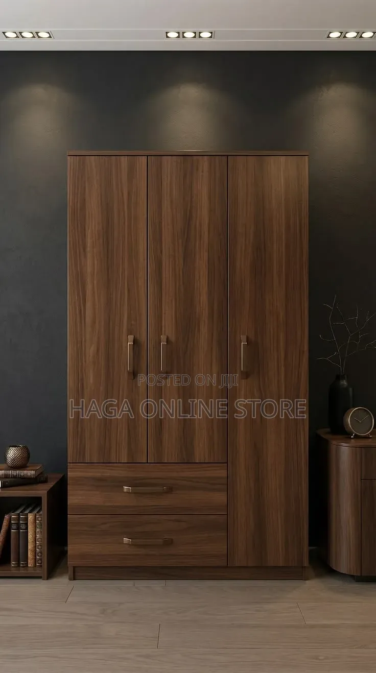 3 Doors Wodrobes