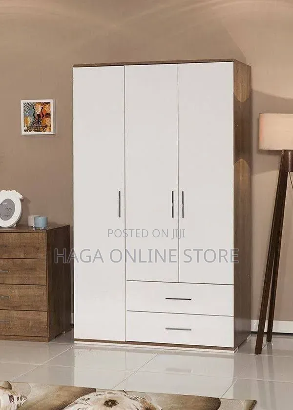3 Doors Wodrobes