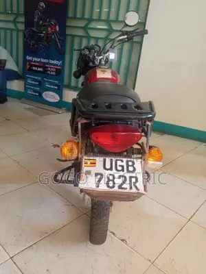 Bajaj Boxer 100 2024 Red