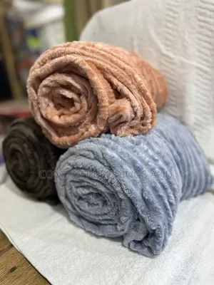 Smooth Throw Blanket Brown