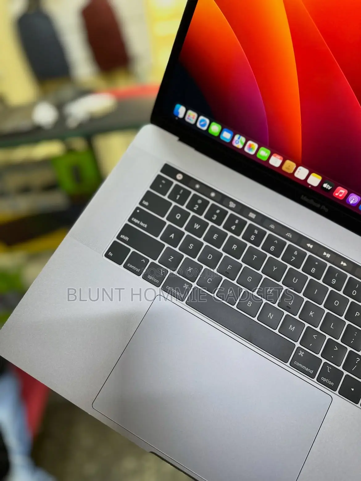 Laptop Apple MacBook Pro 2019 8GB Intel Core i9 SSD 512GB
