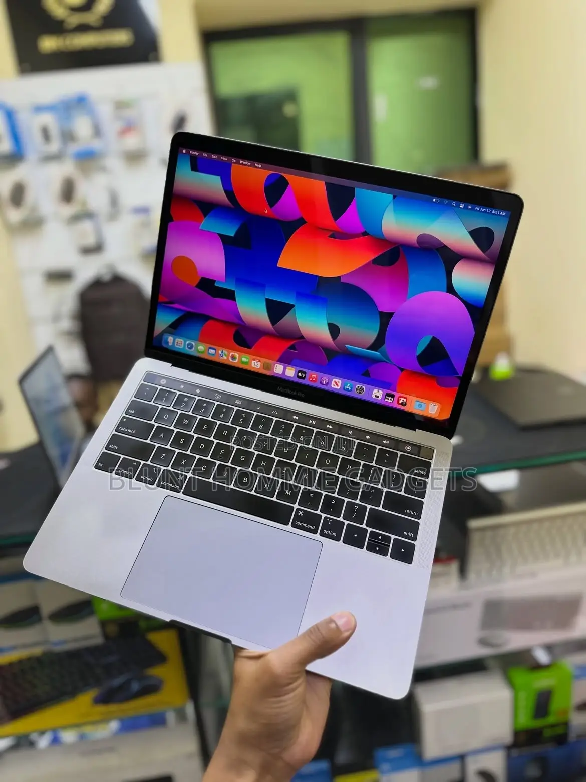 Laptop Apple MacBook Pro 2018 8GB Intel Core i5 SSD 256GB