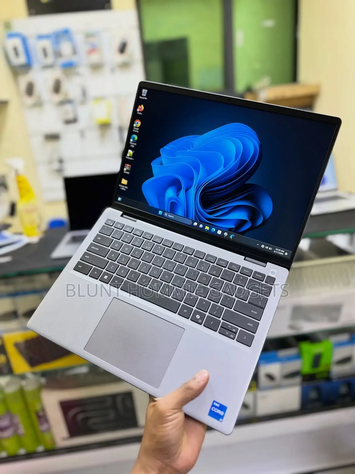 Laptop Dell Vostro 14 3445 8GB Intel Core i5 SSD 256GB