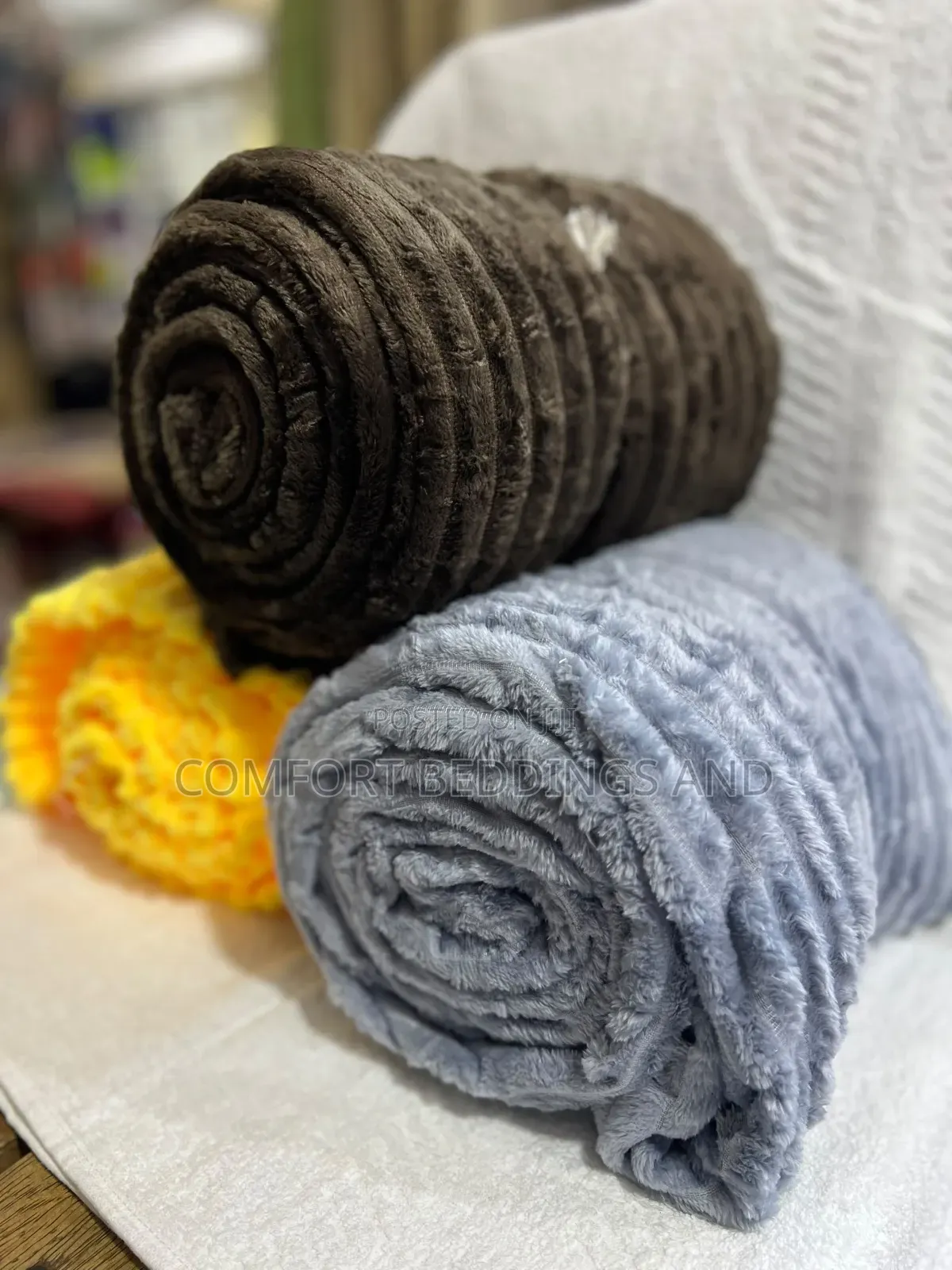 Smother Throw Blankets Coffee Brown