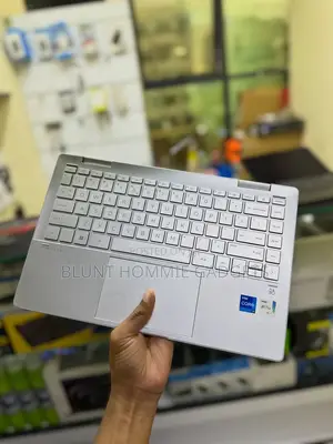 Laptop HP Pavilion 14 x360 2-in-1 8GB Intel Core i7 SSD 256GB