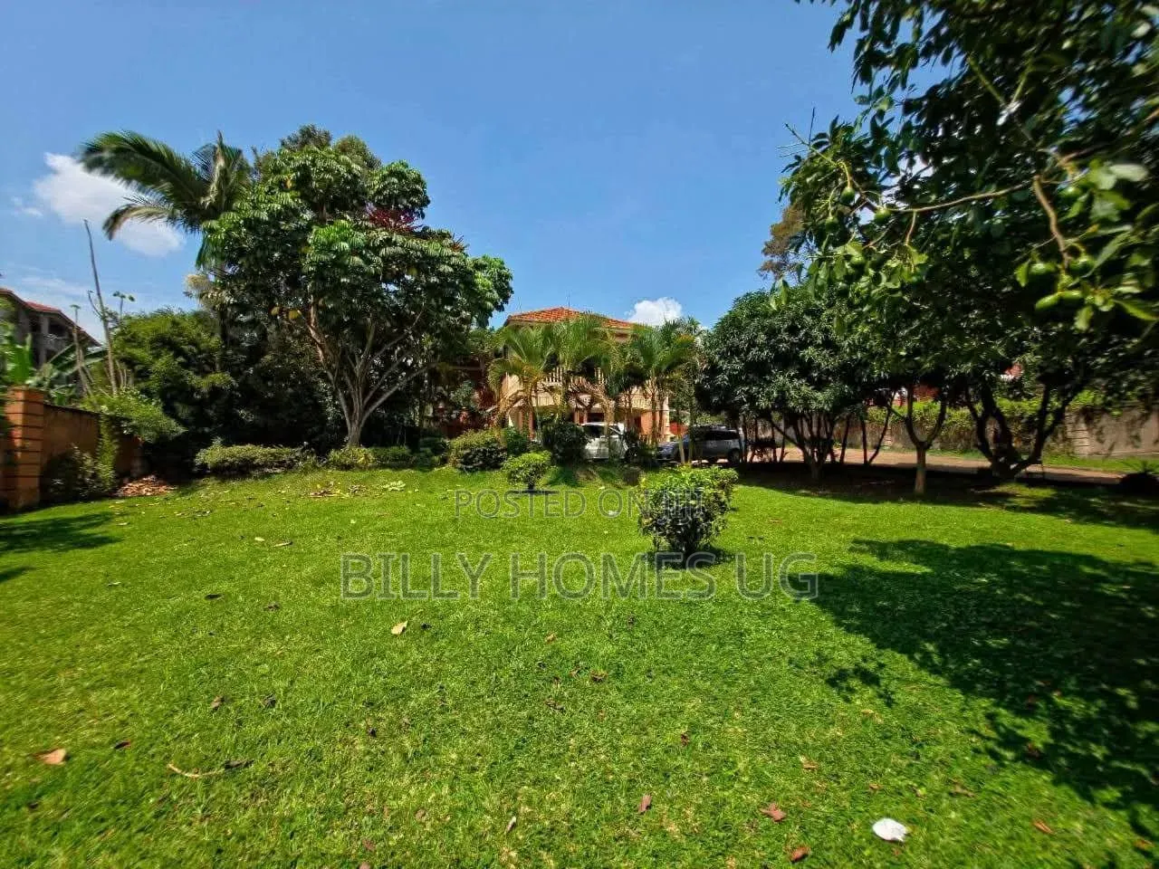 6bdrm Mansion in Nakawa for sale