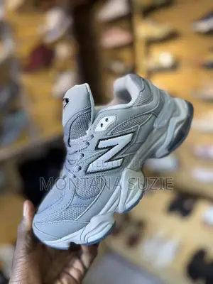 New Balance 9060