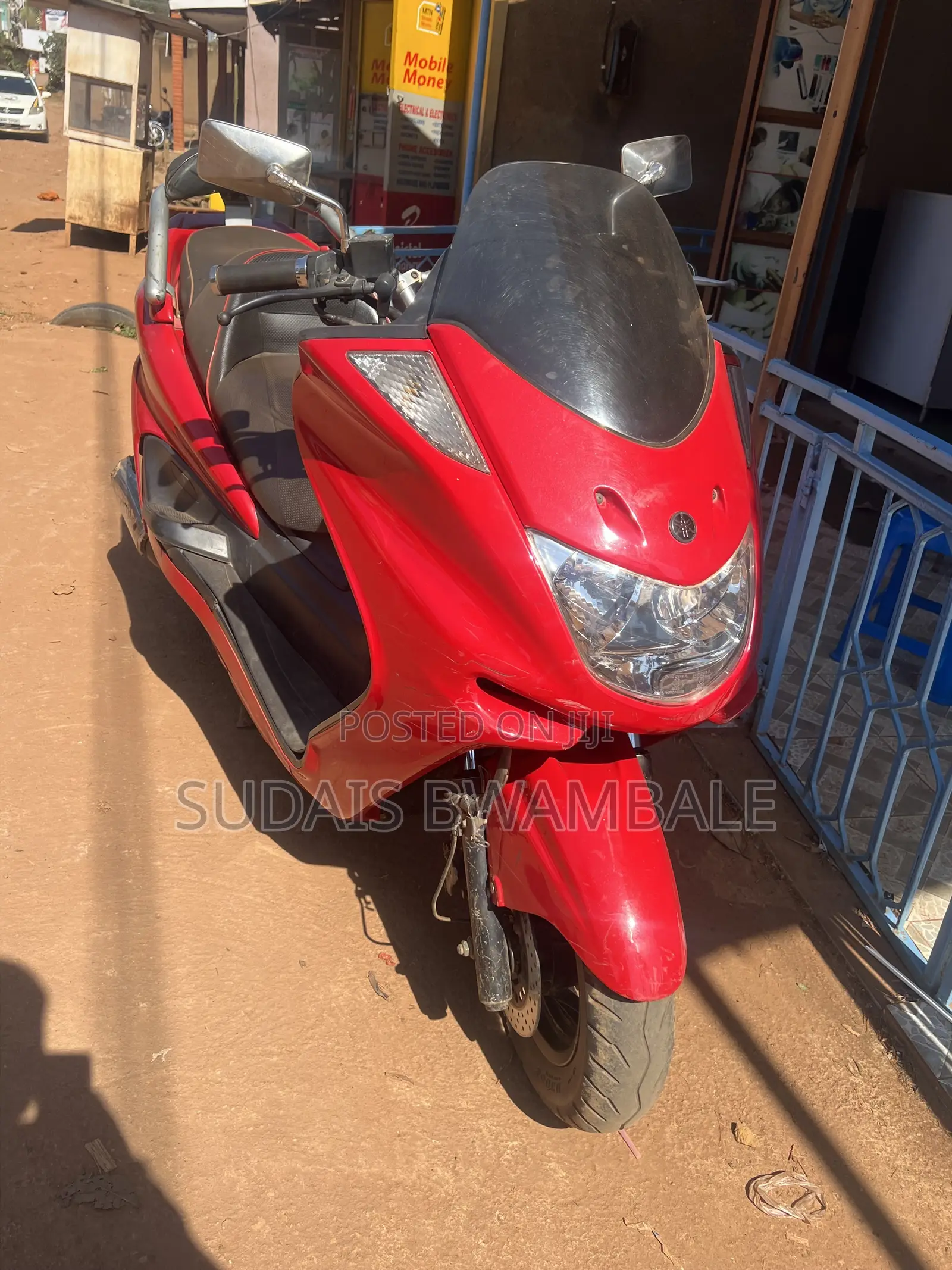 Yamaha Majesty 2015 Red