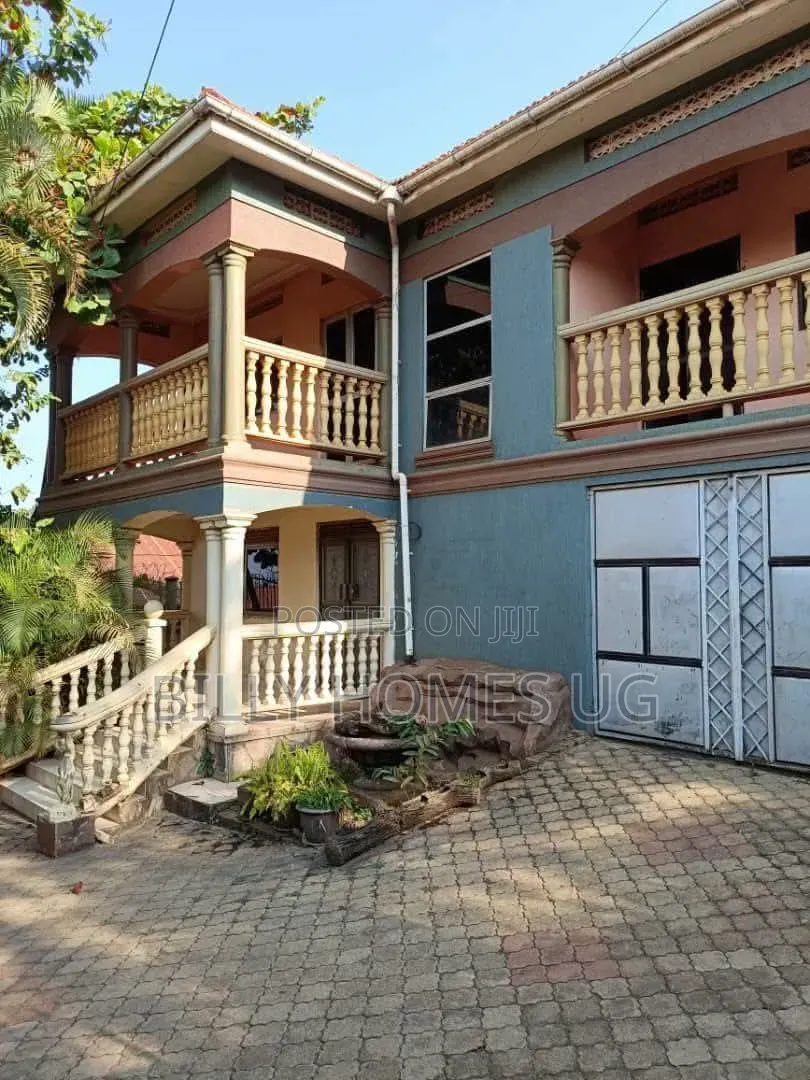 Mini Flat in Makindye for sale