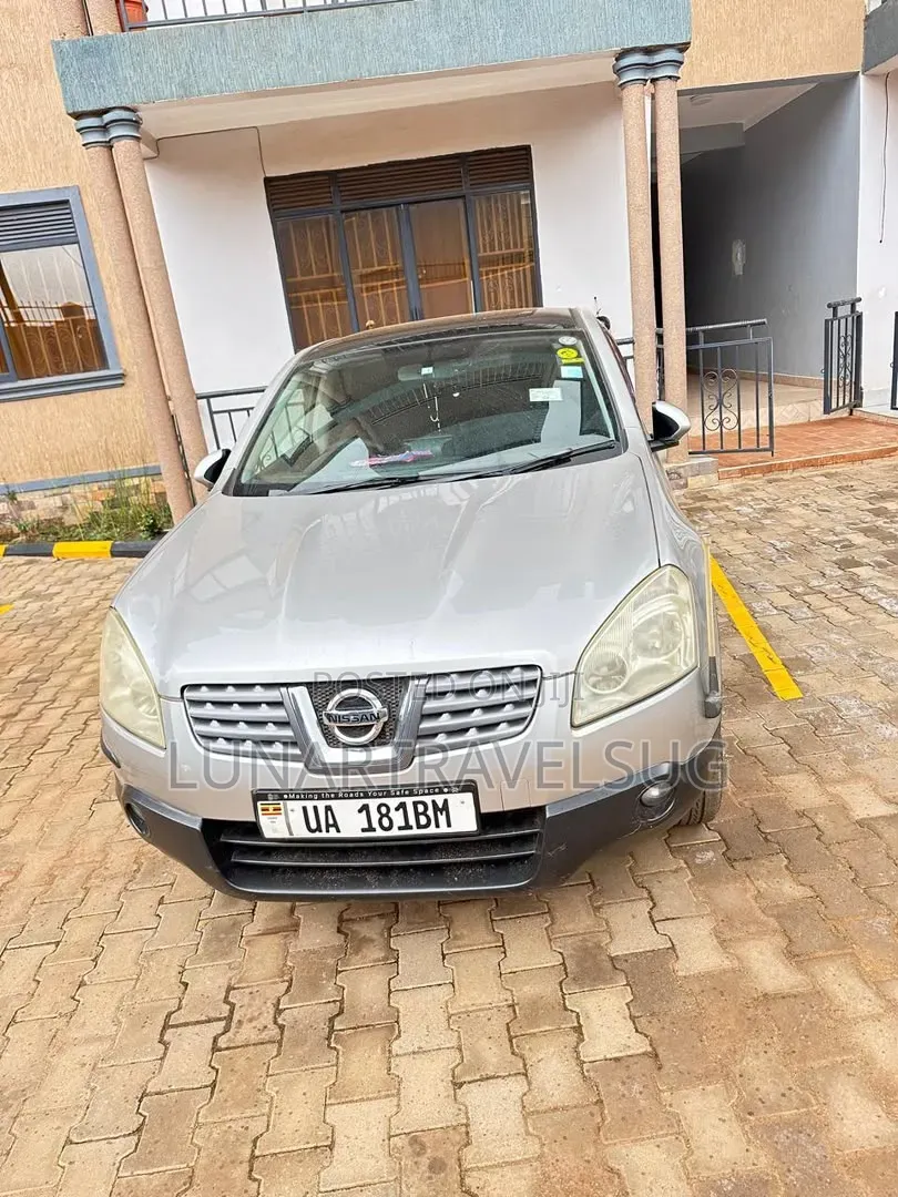 Nissan Dualis 2011 Silver