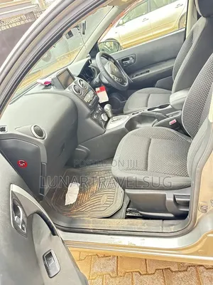 Nissan Dualis 2011 Silver