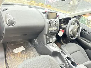 Nissan Dualis 2011 Silver