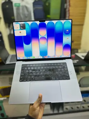 Laptop Apple MacBook Pro 2021 M1 16GB Apple M1 SSD 512GB