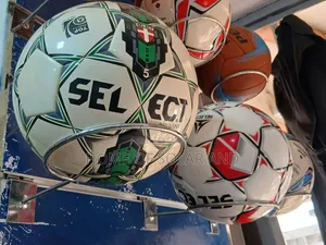 Select Foot Ball
