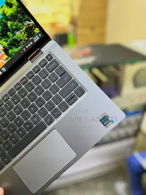 Laptop Dell Inspiron 13 7320 2-in-1 16GB Intel Core i7 SSD 512GB