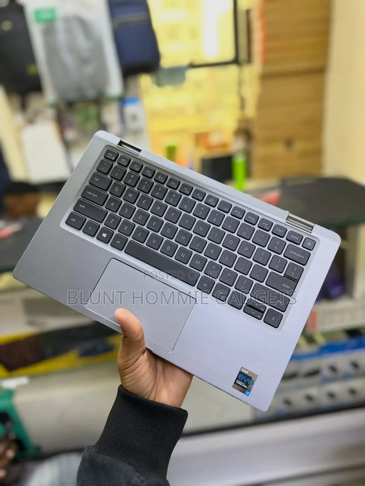 Laptop Dell Inspiron 13 7320 2-in-1 16GB Intel Core i7 SSD 512GB