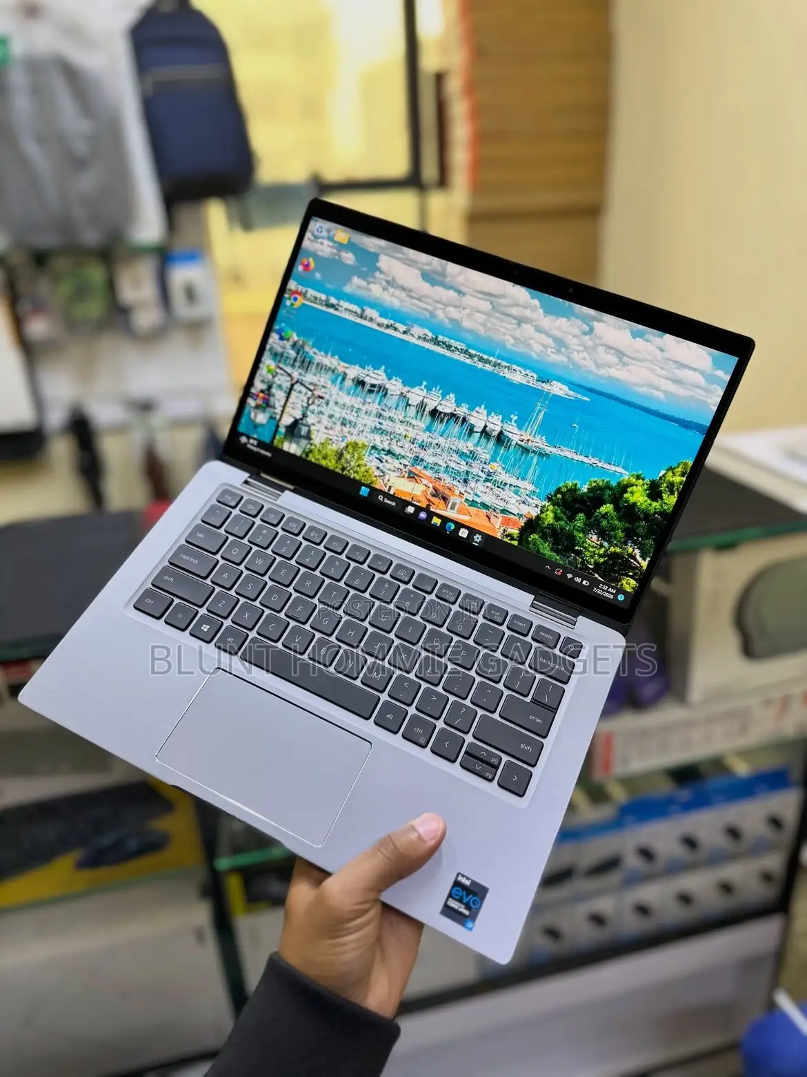 Laptop Dell Inspiron 13 7320 2-in-1 16GB Intel Core i7 SSD 512GB