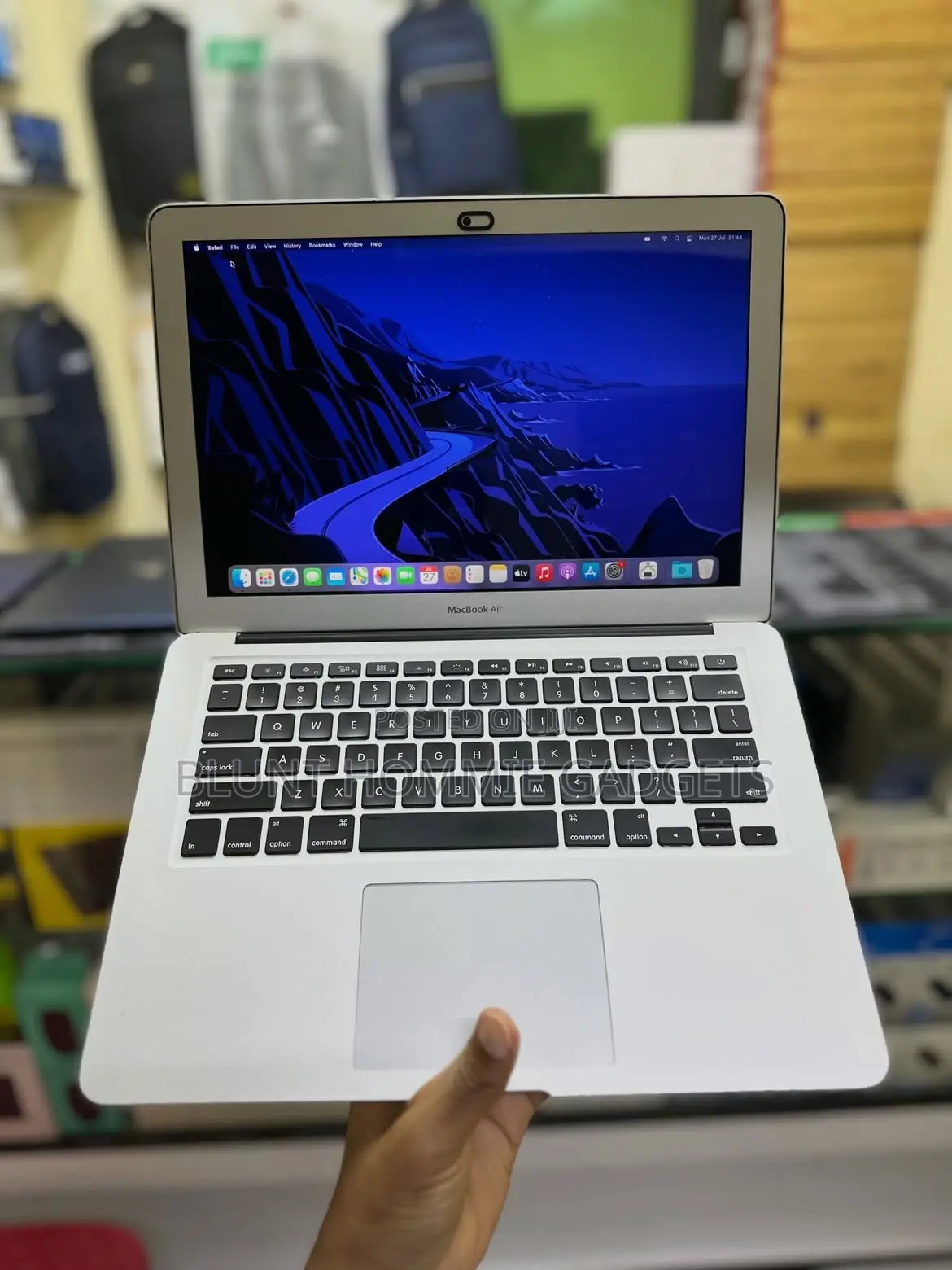 Laptop Apple MacBook Air 2015 8GB Intel Core i5 SSD 256GB
